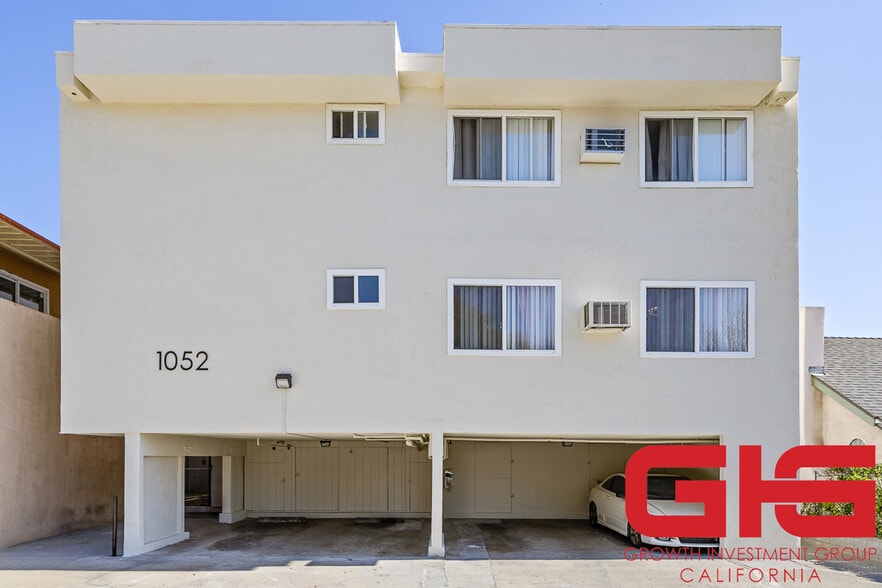 1052 Elm Ave, Glendale, CA for sale - Building Photo - Image 1 of 18