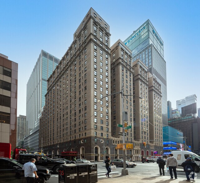 148 W 51st St, New York, NY 10019