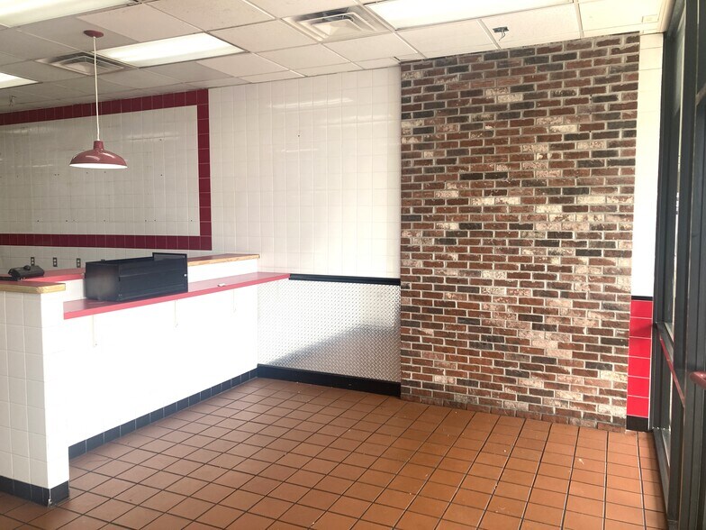 7719-7801 Rogers Ave, Fort Smith, AR for lease - Building Photo - Image 2 of 3