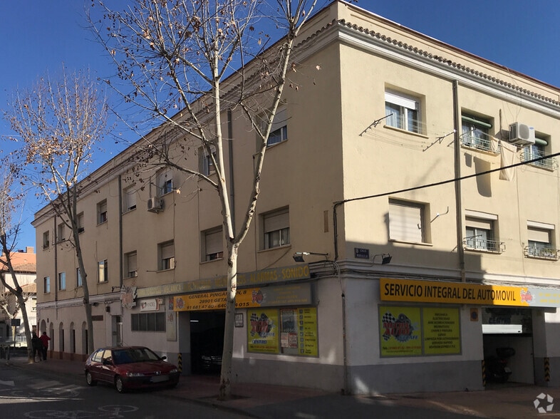 Calle Ramón y Cajal, 27, Getafe, Madrid for lease - Primary Photo - Image 1 of 2