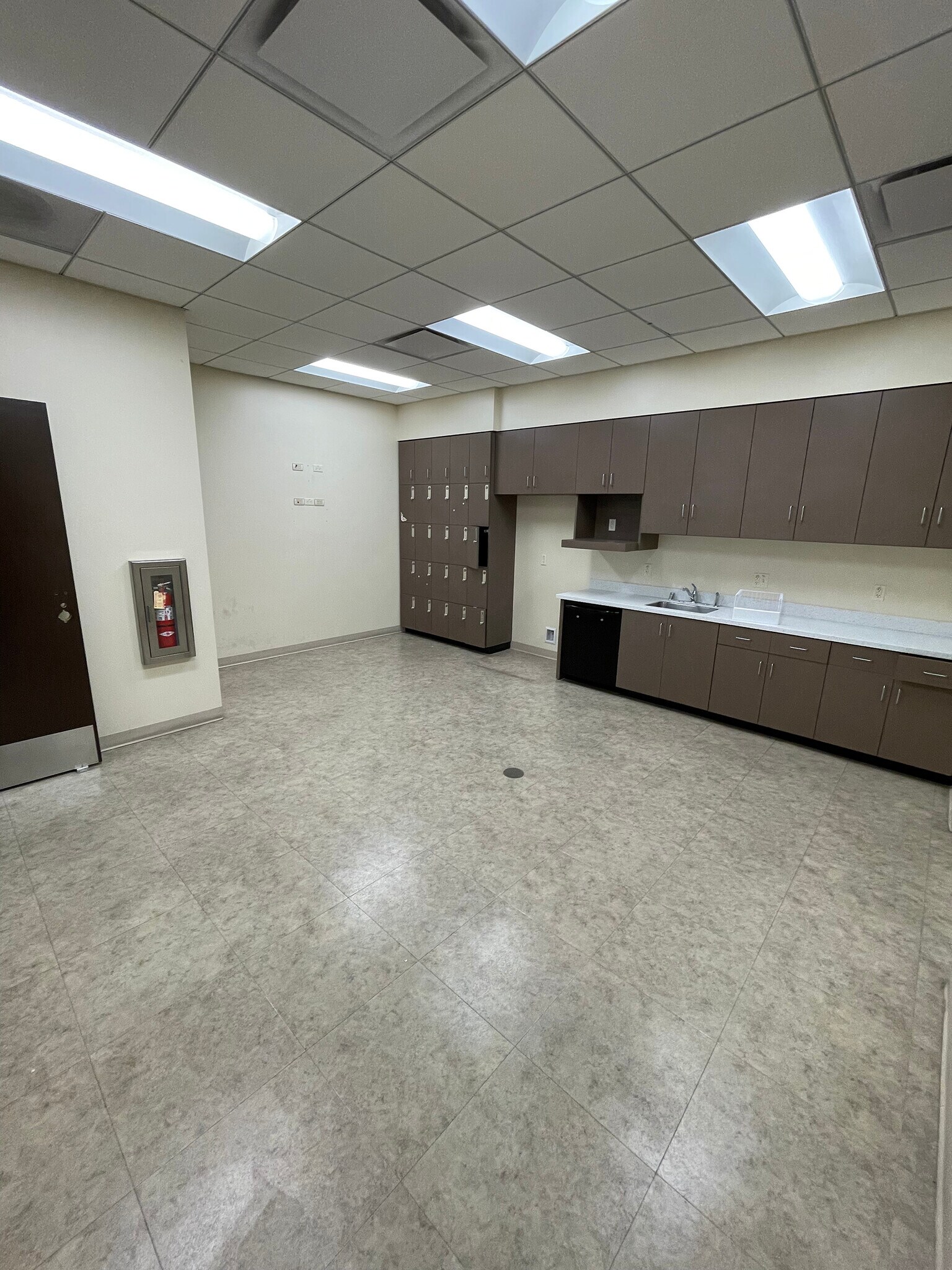 3531-3675-s-rainbow-blvd-las-vegas-nv-89103-rainbow-springs-loopnet