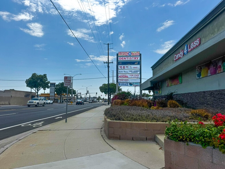 13940 Valley View Ave, La Mirada, CA for lease - Building Photo - Image 3 of 9