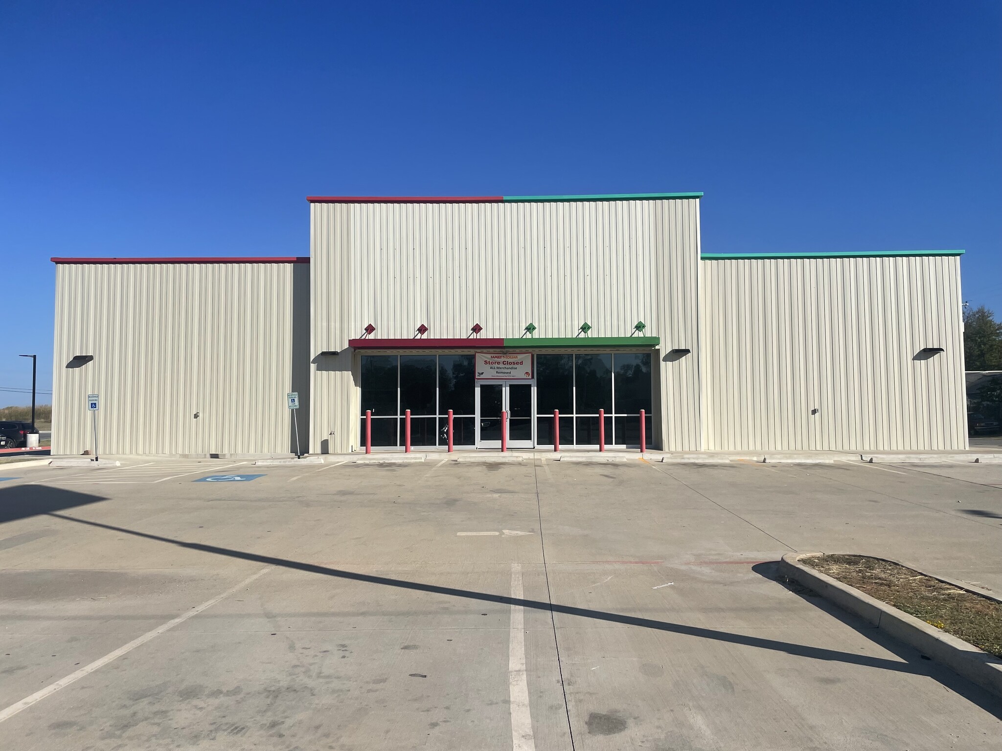 124 E Highway, Holdenville, OK for lease Building Photo- Image 1 of 4