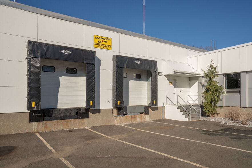 6 Britton Dr, Bloomfield, CT for lease - Building Photo - Image 3 of 38