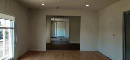 7257 Beverly Blvd, Los Angeles, CA for lease Interior Photo- Image 2 of 4