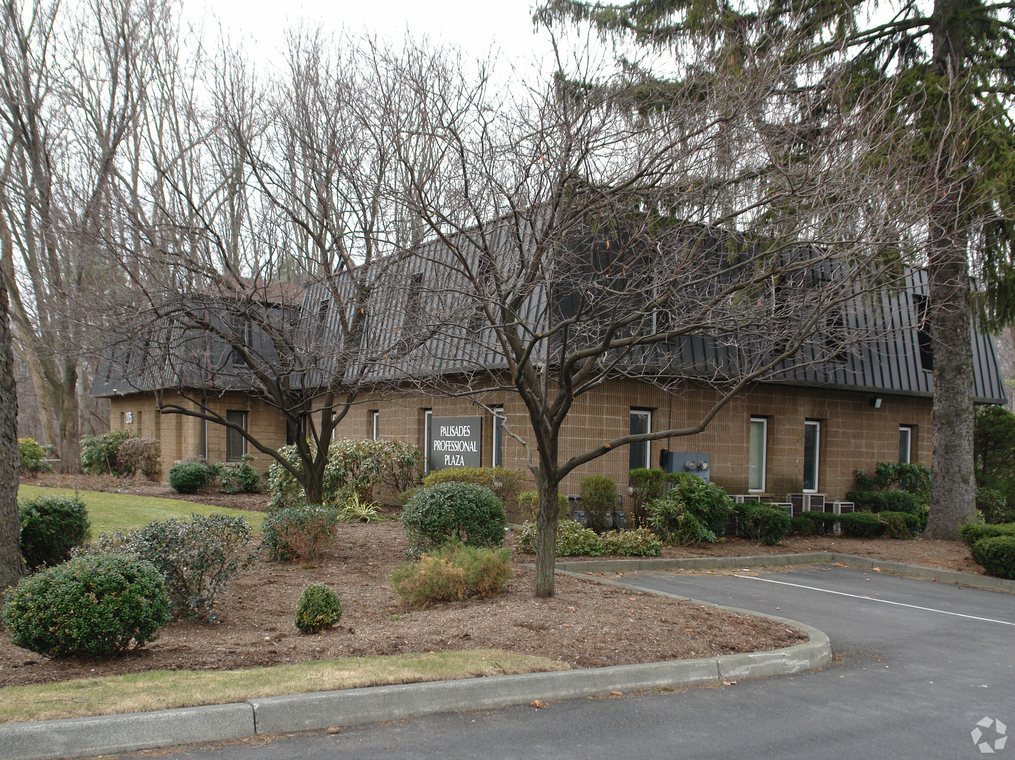 275 Route 304, Bardonia, NY for sale Primary Photo- Image 1 of 1