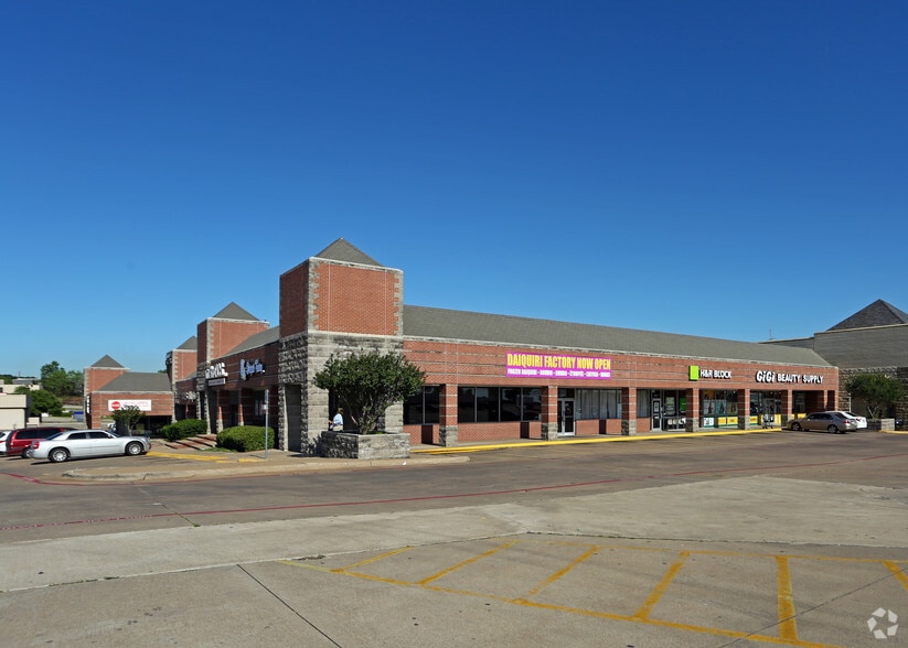 6729-6759 Bridge St, Fort Worth, TX for lease - Primary Photo - Image 2 of 7