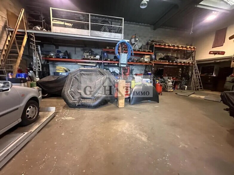 Industrial in Alfortville for sale - Interior Photo - Image 3 of 9