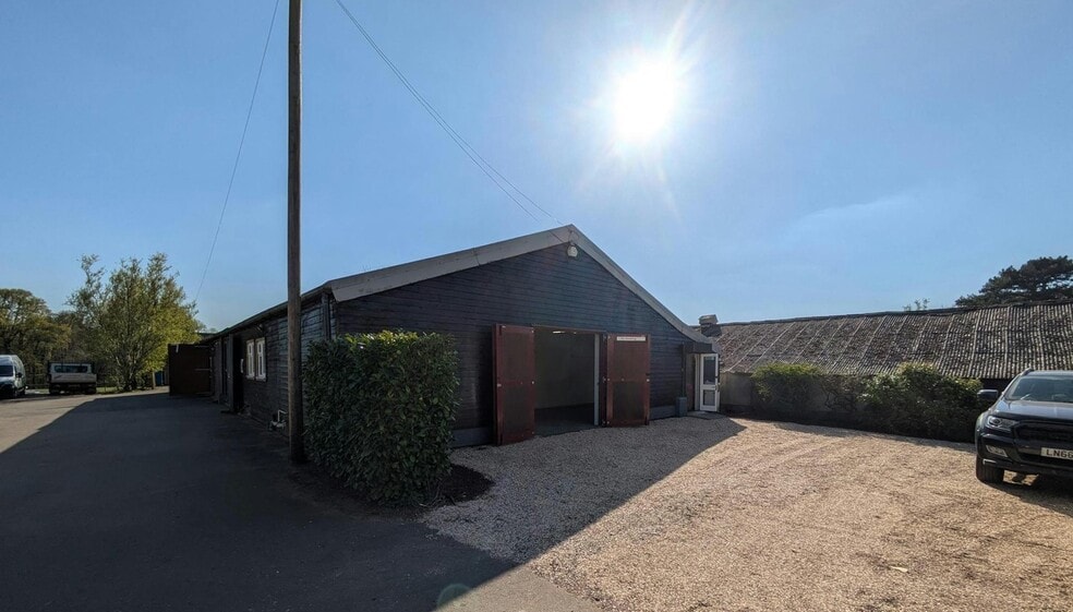 Unit 6 Lascombe Estate, Puttenham for sale - Primary Photo - Image 1 of 1