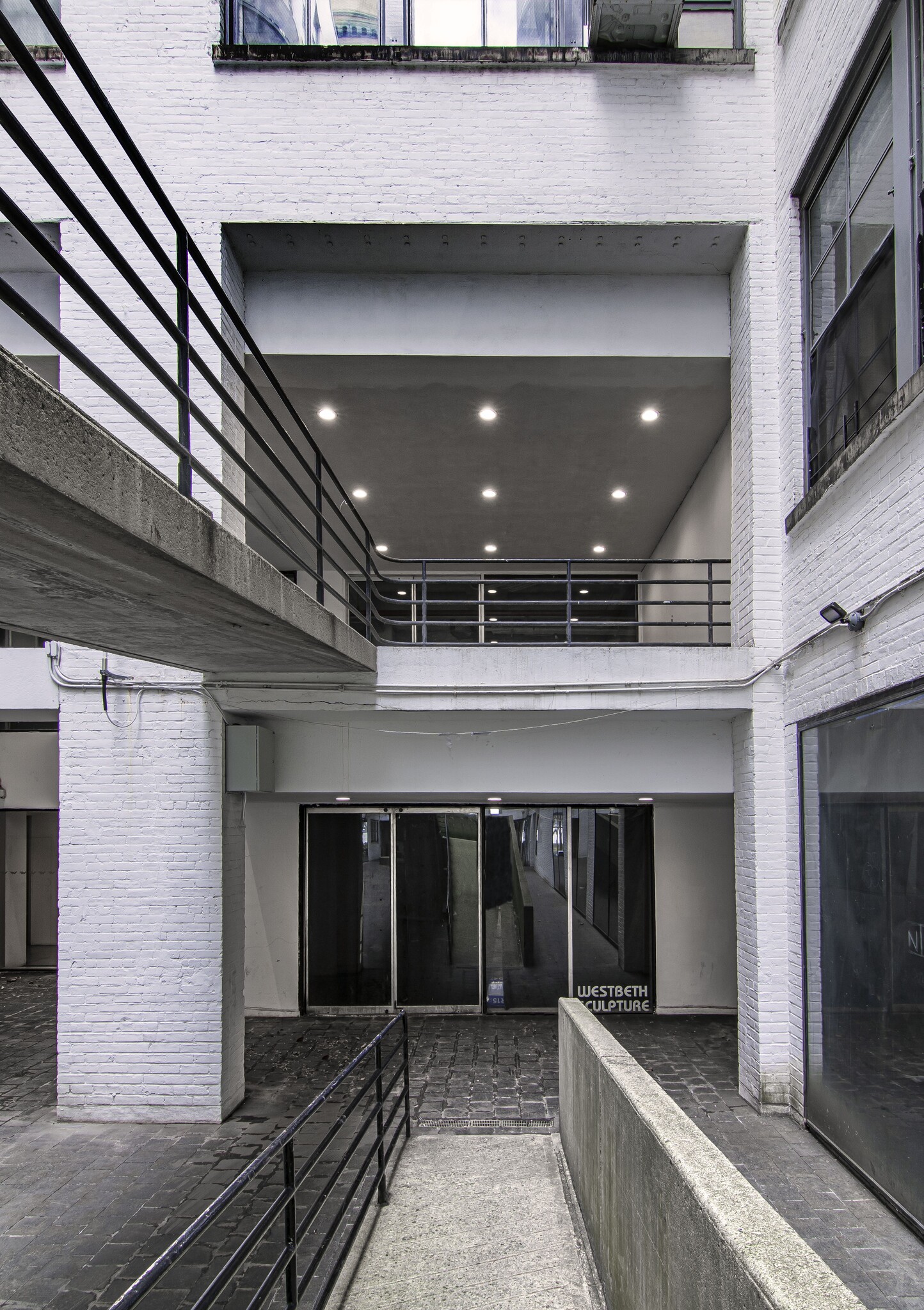 451 West St, New York, NY for lease Building Photo- Image 1 of 4