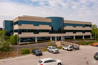 More details for 300 N Executive Dr, Brookfield, WI - Office for Lease