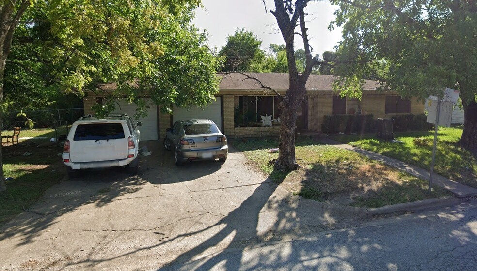 2103 Truman St, Bryan, TX for sale - Primary Photo - Image 1 of 1