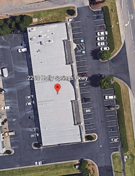2260 Holly Springs Pky, Canton, GA for lease - Building Photo - Image 3 of 6