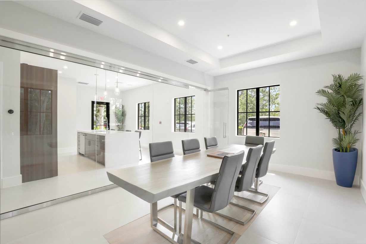28089 Vanderbilt Dr, Bonita Springs, FL for lease Interior Photo- Image 1 of 14