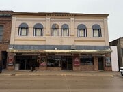 1312 2nd St, Perry IA - Theater