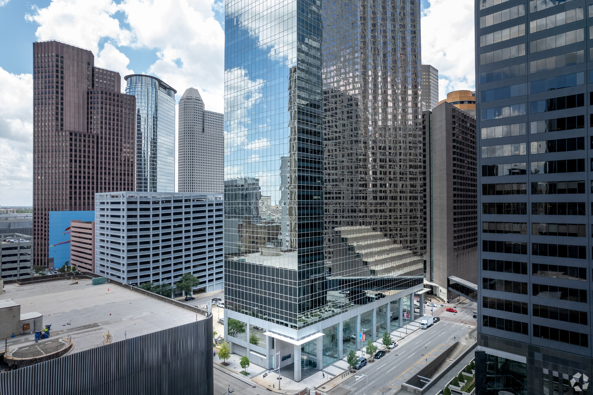 1201 Louisiana St, Houston, TX for lease Primary Photo- Image 1 of 5