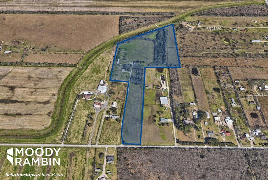 6565 E WALLISVILLE Rd, Baytown, TX 77521