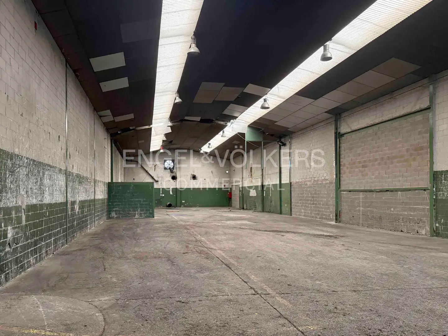 Industrial in Manresa, Barcelona for lease Interior Photo- Image 1 of 5
