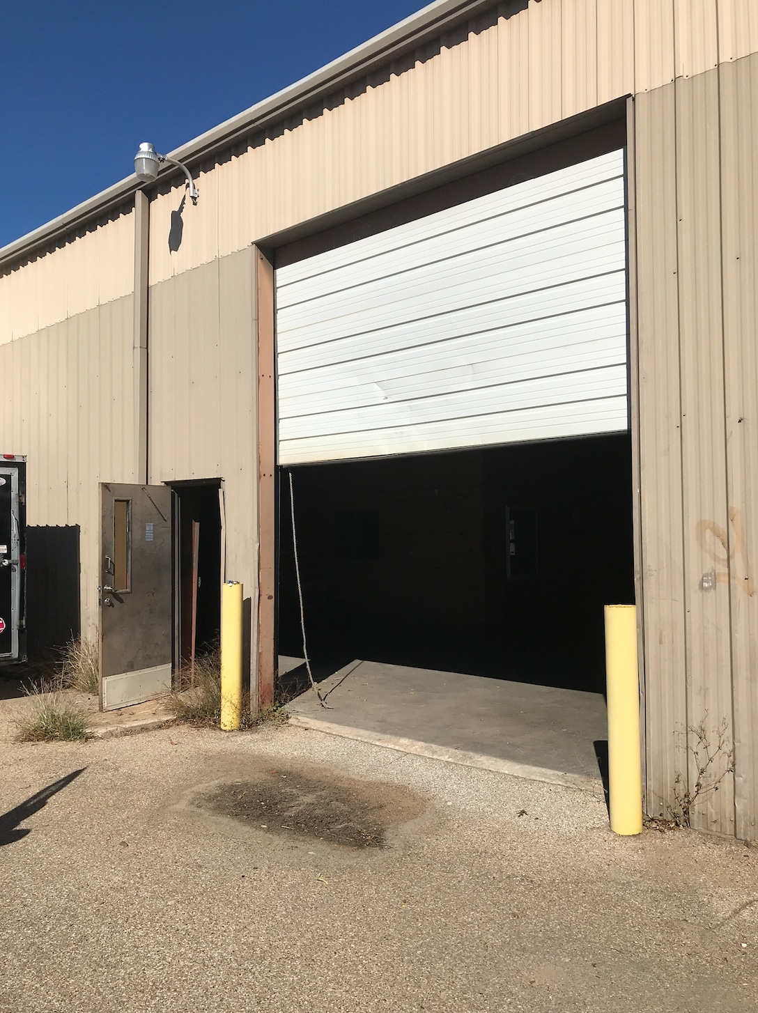 4925 E Cesar Chavez St, Austin, TX for lease Building Photo- Image 1 of 6