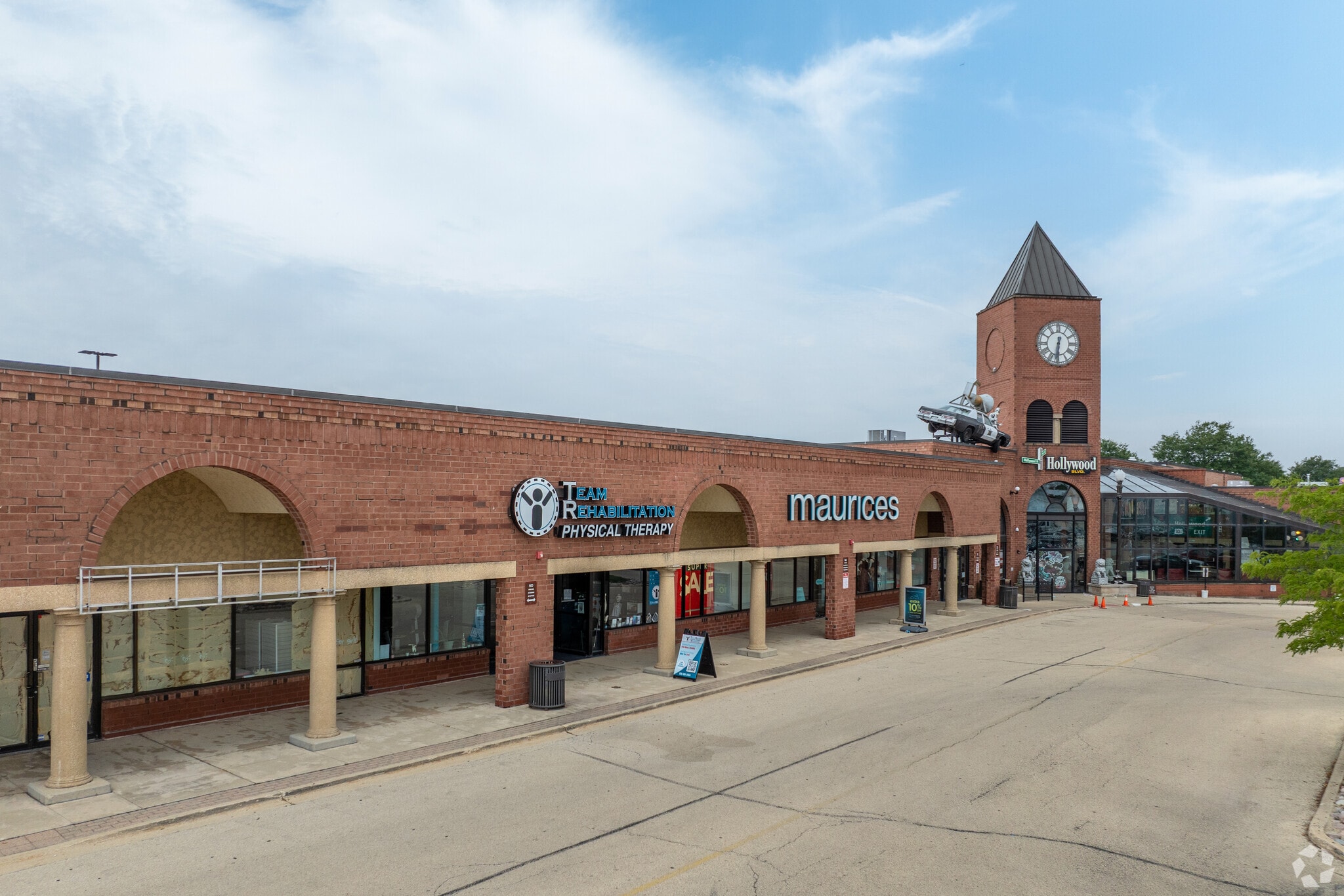 1001 W 75th St, Woodridge, IL for lease Primary Photo- Image 1 of 6