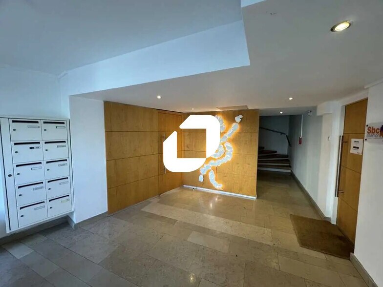 6 Avenue Du Maréchal Leclerc, Malakoff for lease - Building Photo - Image 1 of 28