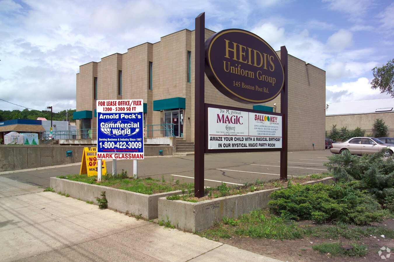 137145 Boston Post Rd, West Haven, CT 06516