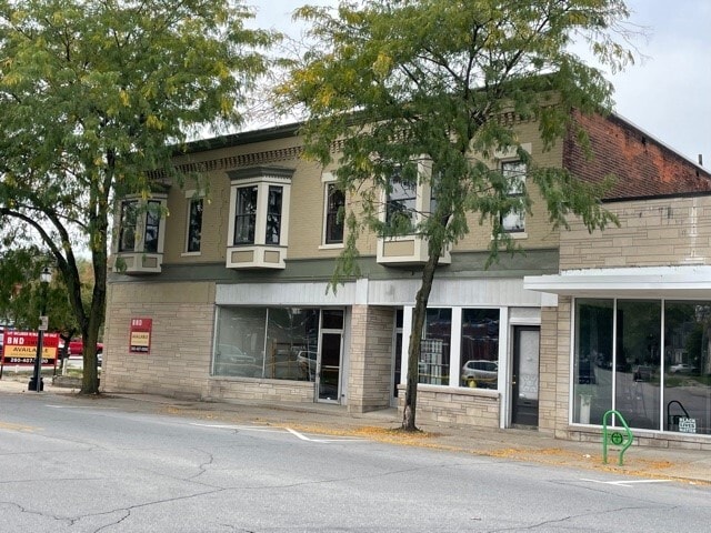 2020-2030 Fairfield Ave, Fort Wayne, IN for sale - Building Photo - Image 1 of 1