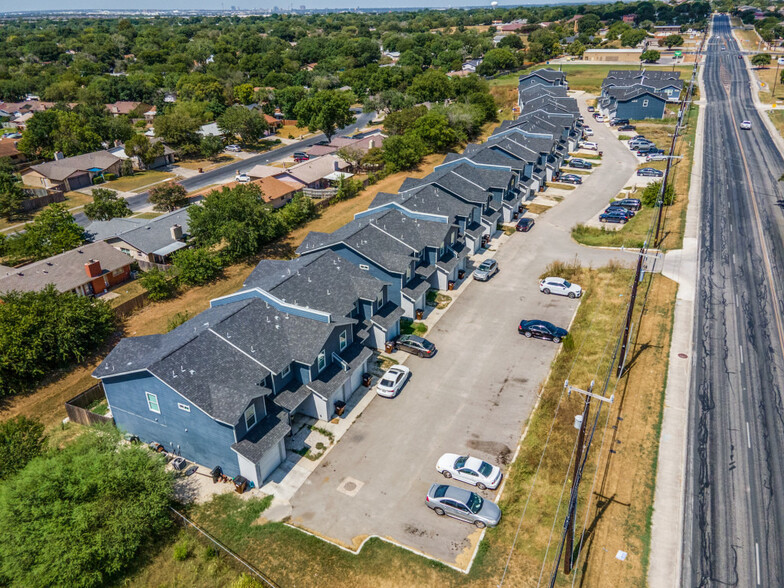 6934 Crestway Rd, San Antonio, TX for sale - Building Photo - Image 2 of 34