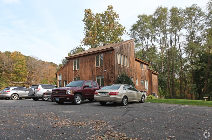 553 Portland Cobalt Rd, Portland, CT for lease - Building Photo - Image 2 of 13