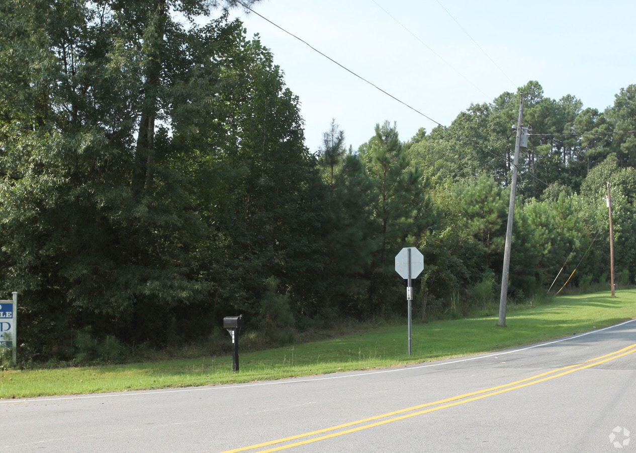 800 Olive Branch Rd, Durham, NC 27703