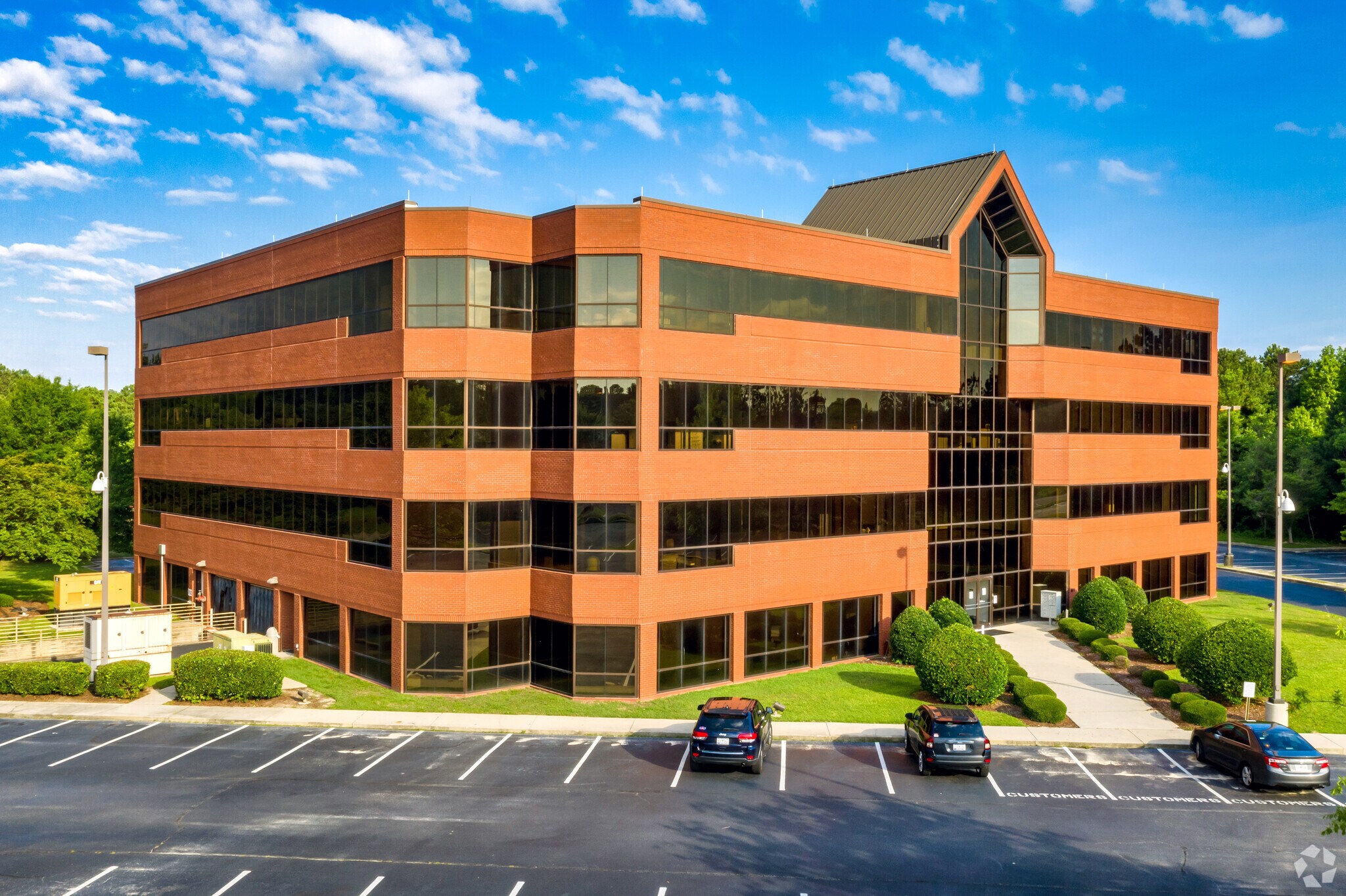 7 Technology Cir, Columbia, SC for lease Building Photo- Image 1 of 8