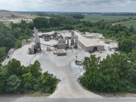 5010 Old Alton Edwardsville Rd, Edwardsville IL - Industrial Property