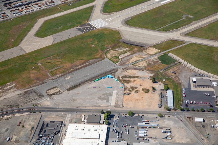 4349 Dudley Blvd, Mcclellan, CA for lease - Aerial - Image 3 of 5