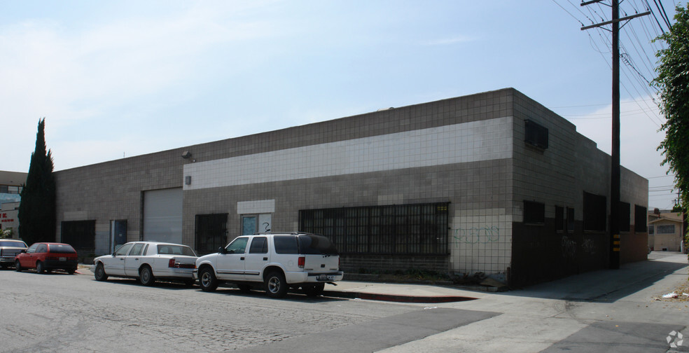 2618 E 55th St, Los Angeles, CA for lease - Primary Photo - Image 1 of 7