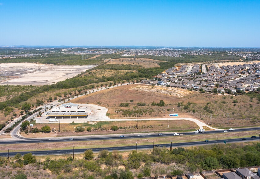 Spurs Ranch Rd, San Antonio, TX for sale - Primary Photo - Image 1 of 2