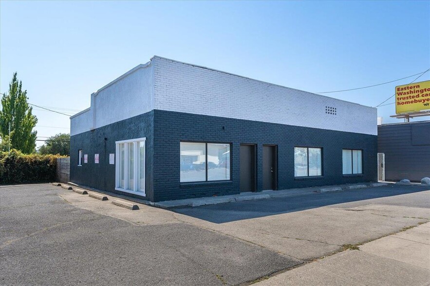 11924 E Sprague Ave, Spokane, WA for sale - Building Photo - Image 1 of 1