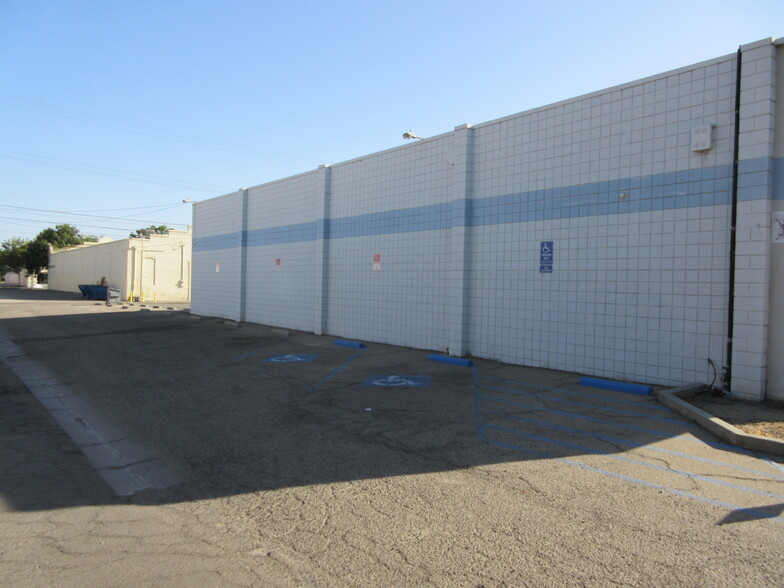 234 C St, Lemoore, CA for lease - Building Photo - Image 3 of 6