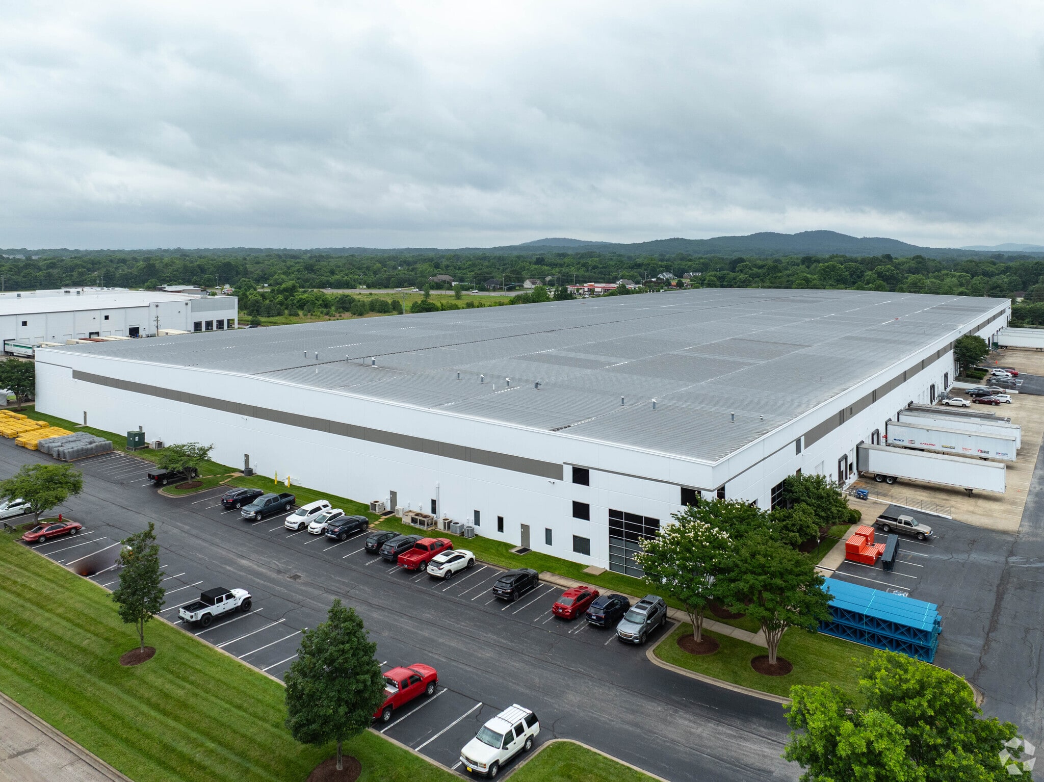 2300-2375 Midway Ln, Smyrna, TN for lease Primary Photo- Image 1 of 7