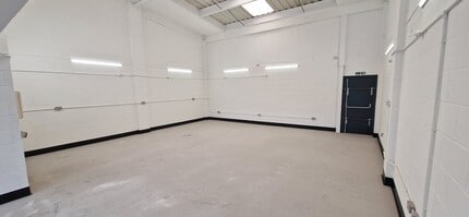 Crosshouse Rd, Southampton for lease Interior Photo- Image 1 of 7