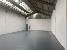 Harlow Enterprise Centre - Warehouse