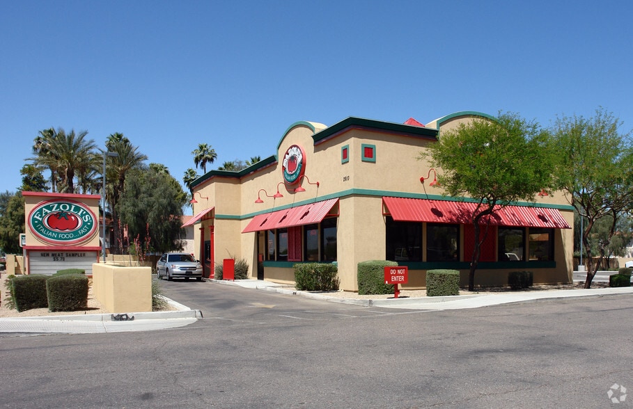 2910 W Thunderbird Rd, Phoenix, AZ for lease - Primary Photo - Image 1 of 3