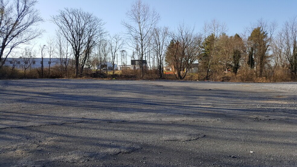 750 Enterprise Way, Lancaster, PA for sale - Primary Photo - Image 1 of 1