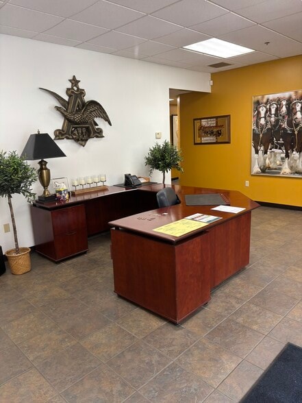10091 River Rd, Beech Bottom, WV for lease - Building Photo - Image 3 of 5