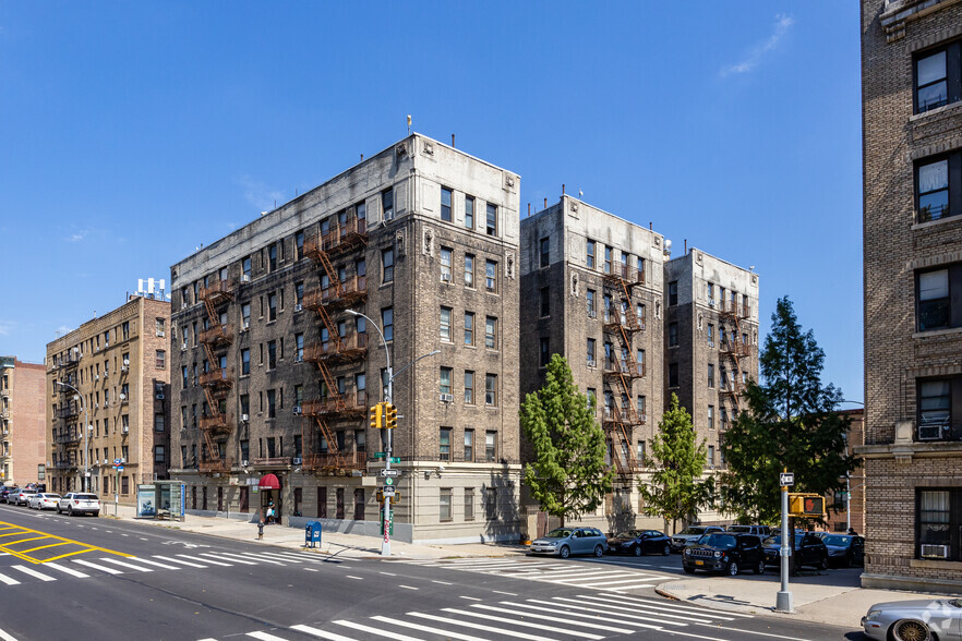 580 Saint Nicholas Ave, New York, NY for sale - Primary Photo - Image 1 of 29