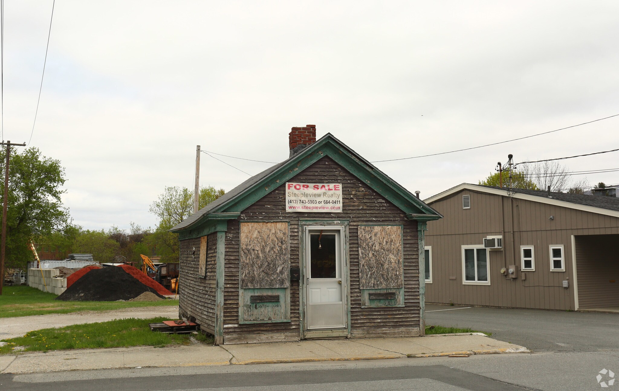 40 Spring St, Adams, MA for sale Primary Photo- Image 1 of 1
