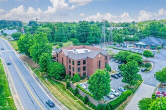 10590 Independence Pointe Pky, Matthews, NC - Aerial  map view