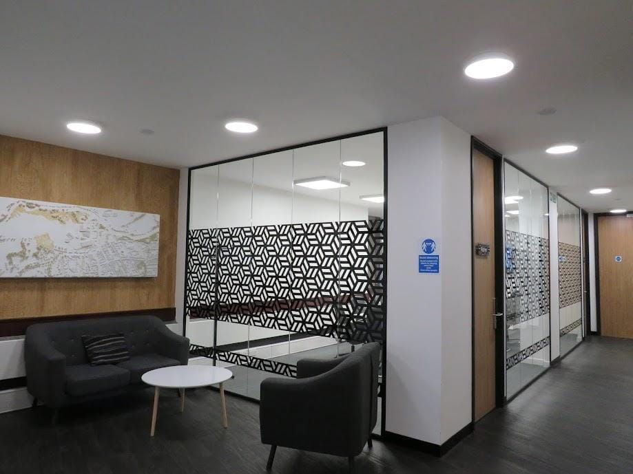 Church St, Stratford Upon Avon for lease Interior Photo- Image 1 of 22