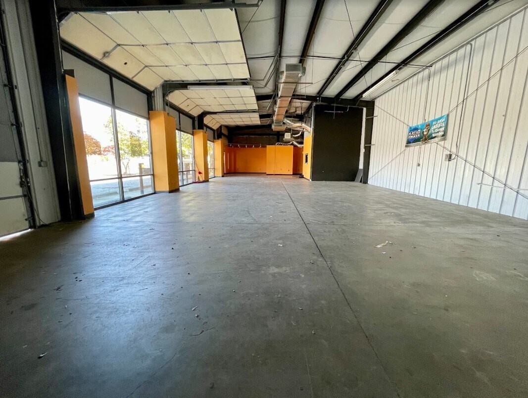 1605 W Gate City Blvd, Greensboro, NC 27403