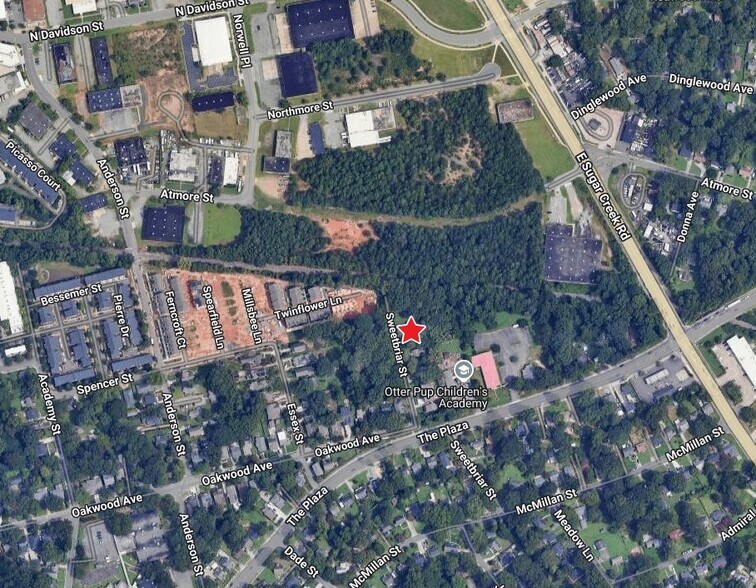 905 Sweetbriar St, Charlotte, NC for sale - Primary Photo - Image 1 of 3