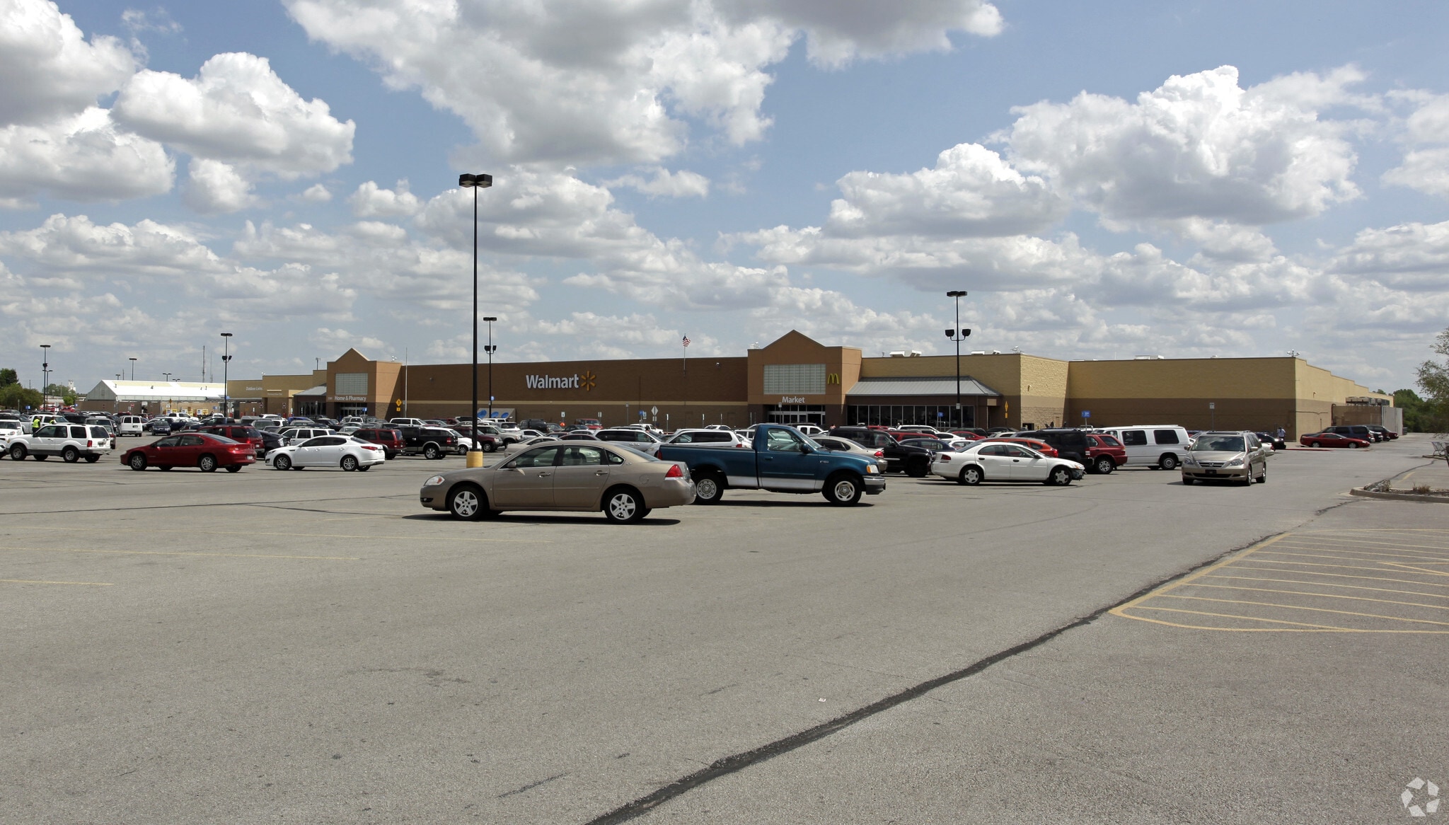 2409 W Kenosha Ave, Broken Arrow, OK for lease Primary Photo- Image 1 of 18